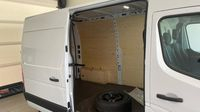 Renault Master F3500 L2H2 2.3 Blue dCi 135ch Confort Euro6 — photo 13