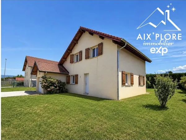? Coup de coeur pour cette maison familiale récente avec jar