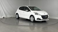 Peugeot 208 1.2 PureTech 82ch E6.c Signature 5p — photo 3
