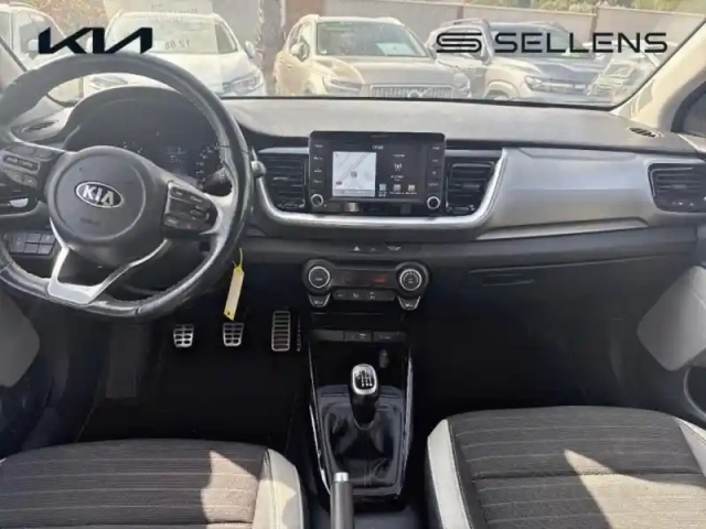 Kia Stonic 1.6 crdi 110ch isg launch edition — photo 11