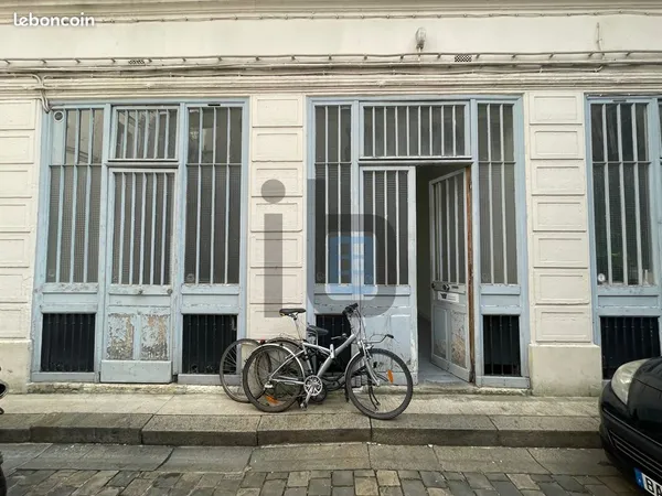 Bureaux 173 m² PARIS
