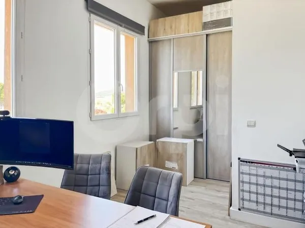 Local 51 m²