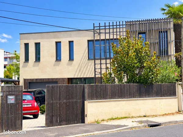 Bordeaux Caudéran - Maison d'architecte contemporaine avec piscine
