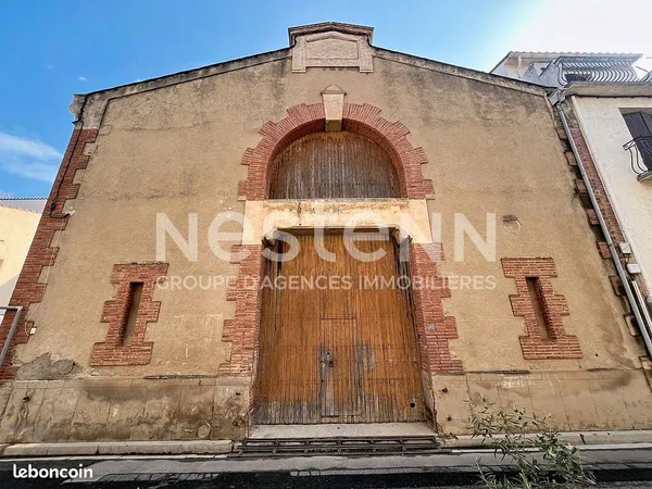 Parking/box 175 m² TORREILLES
