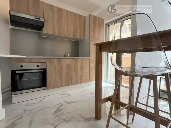 Appartement 1 pièce 23 m²