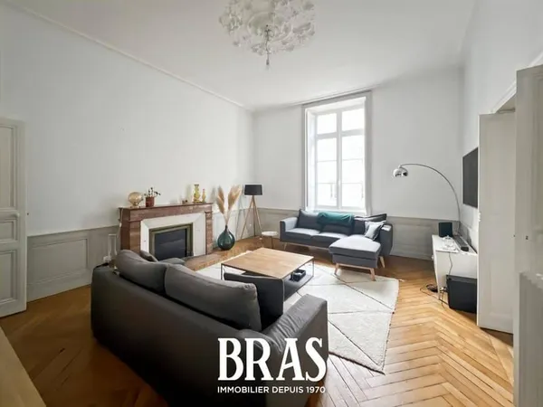 Appartement 3 pièces 115 m²