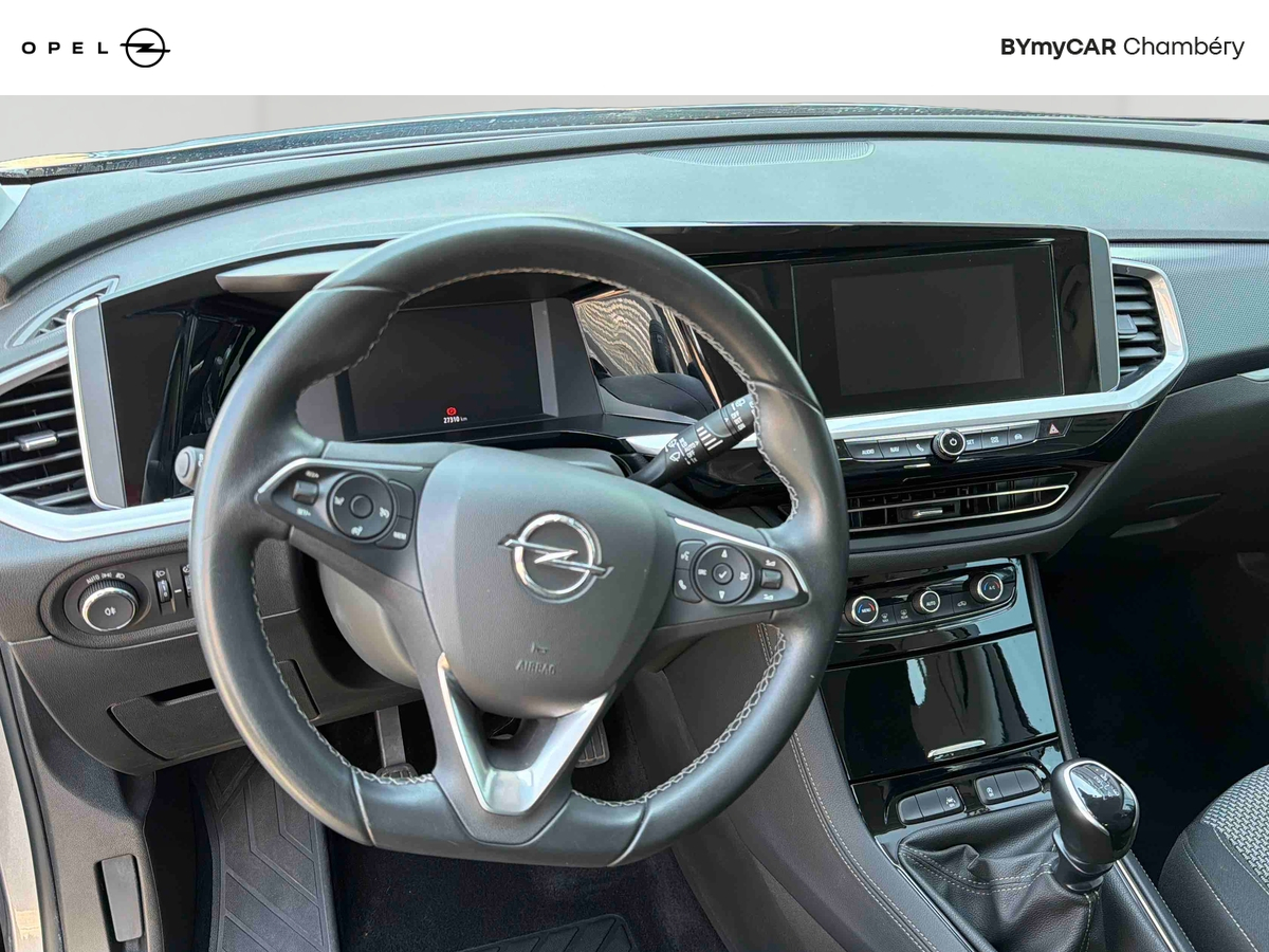 Opel Grandland 1.2 Turbo 130 ch — photo 10