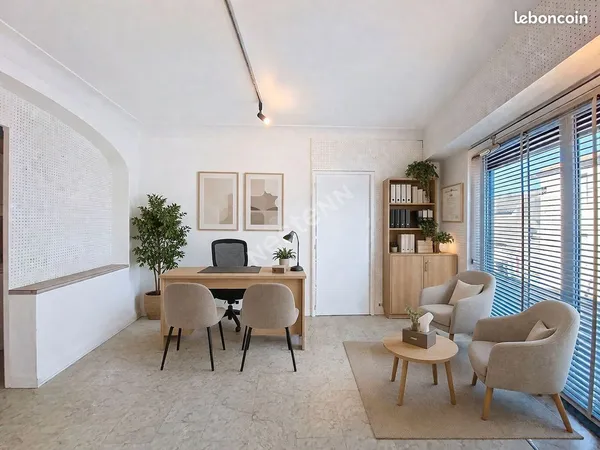 Bureaux 35 m² BOUZILLE