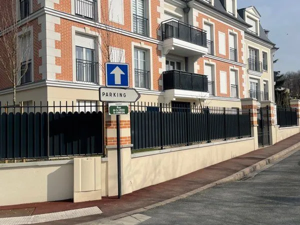 Stationnement Location Gagny 90€