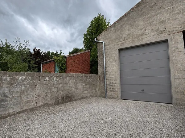 Entrepôt /Local stockage
