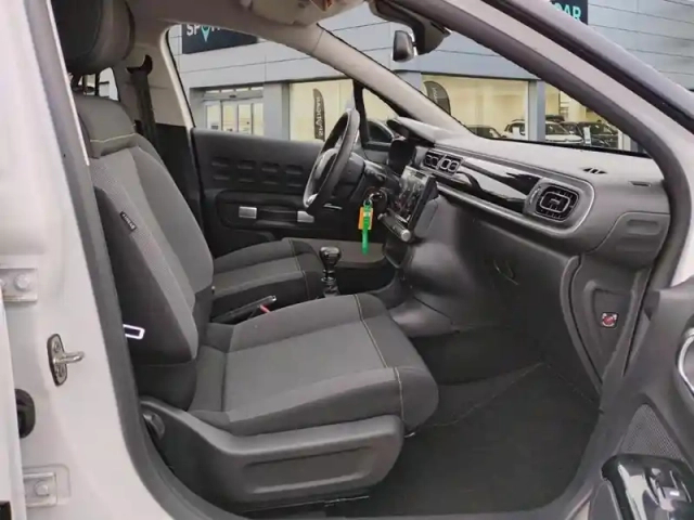 Citroën C3 puretech 110 s&amp;s bvm6 shine — photo 9