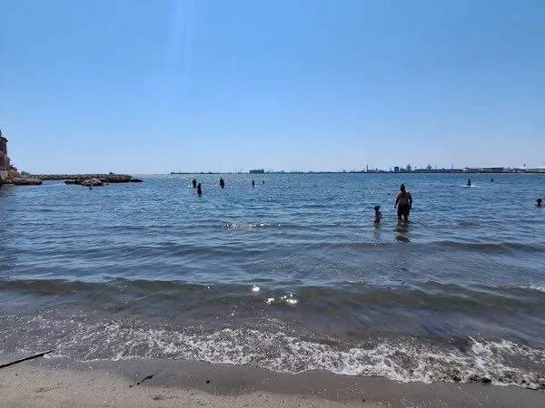 T3 traversant 82m2 directement sur la plage