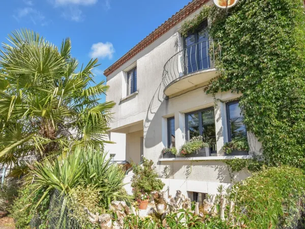 Maison rénovée de 4 chambres avec chatterie professionnelle