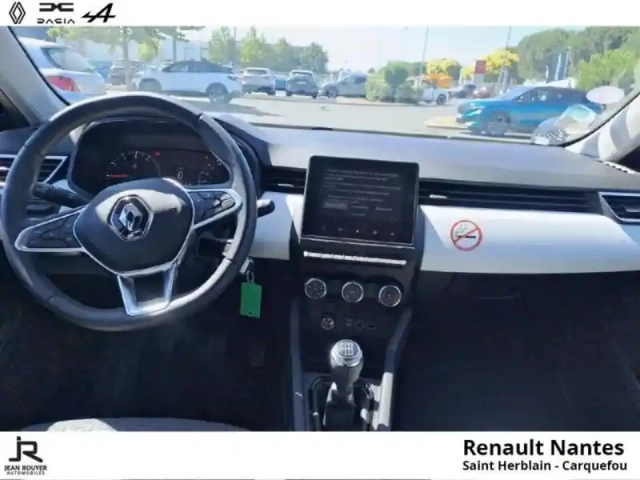 Renault Clio 1.0 tce 90ch evolution — photo 10