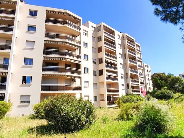 Appartement 3 pièces 89 m2 étage 1/5 Res. Valle Serena Quartier Pietralba