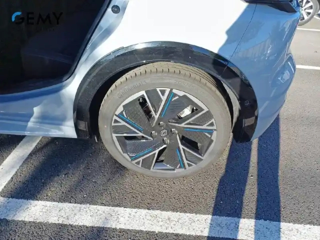 Renault Clio e-tech full hybrid 160 ch — photo 11