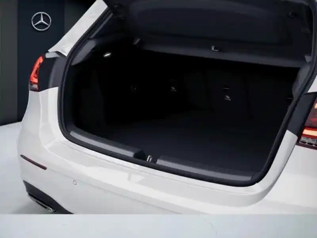Mercedes Classe A 200 amg line — photo 9