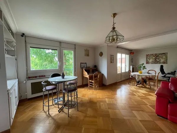 Appartement 5 pièces 107 m²