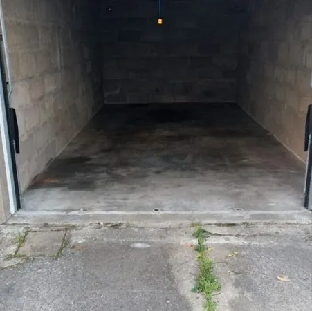 Box de stockage/Garage, Centre ville/Mairie