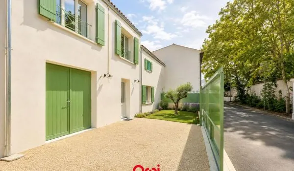 Maison 5 pièces 138 m²