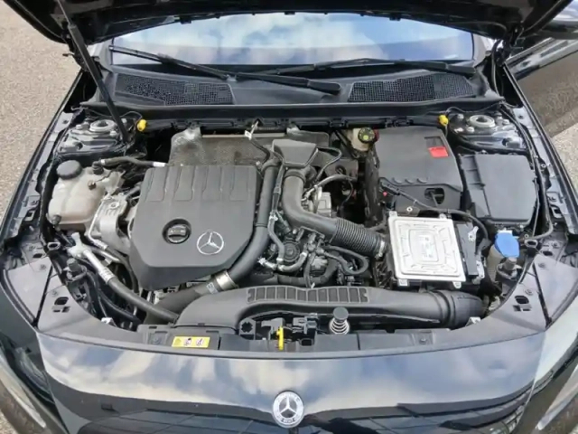 Mercedes Classe A 180 progressive line — photo 24