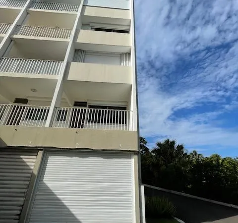 Rare à la vente garage sécurisé dans ce secteur