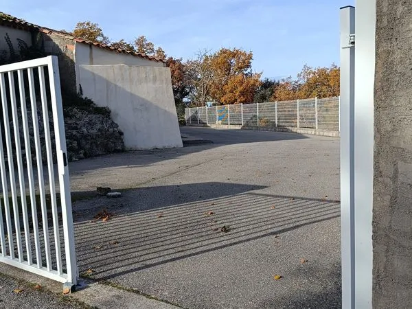 Maison individuelle à terminer