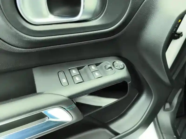 Citroën C5 Aircross puretech 130 s&amp;s eat8 c-series — photo 20