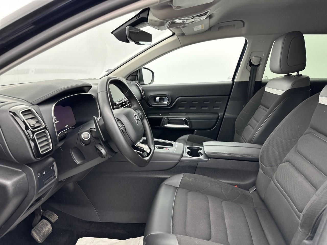 Citroën C5 Aircross hybride rechargeable 225 s&s e-eat8 c-series — photo 9
