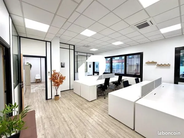 Bureaux 118 m²