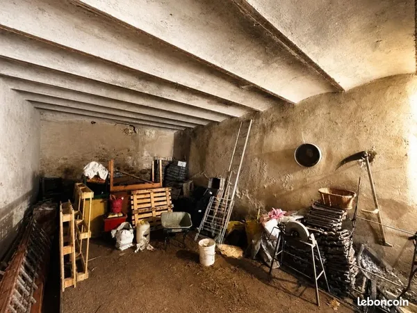 Remise 2 pièces 120 m²