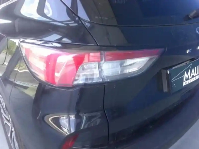Ford Kuga 2.5 duratec 225ch powersplit phev titanium ecvt — photo 4