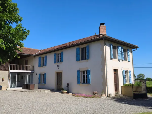 Maison 6 pièces 176 m²