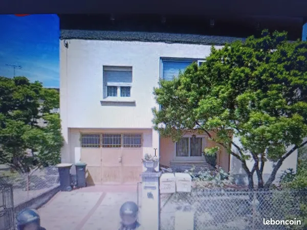 Maison quartier calme, proximité école, commerces et proche périphérique