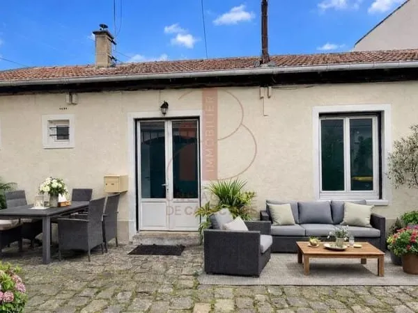 Fontainebleau - Maison de plain-pied de 55 m² avec cour