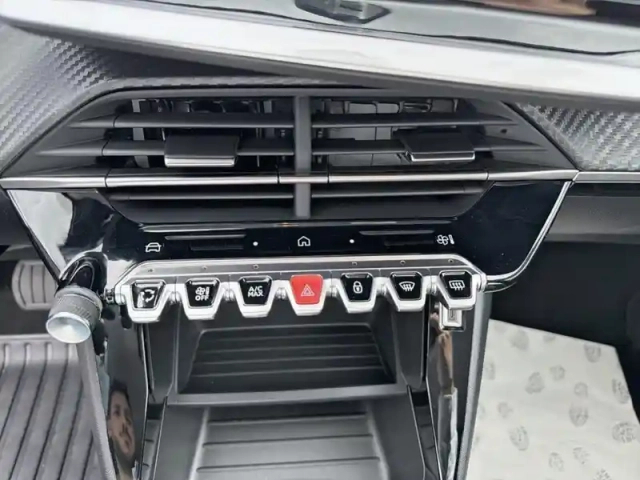 Peugeot 208 hybrid 100 e-dcs6 style — photo 13