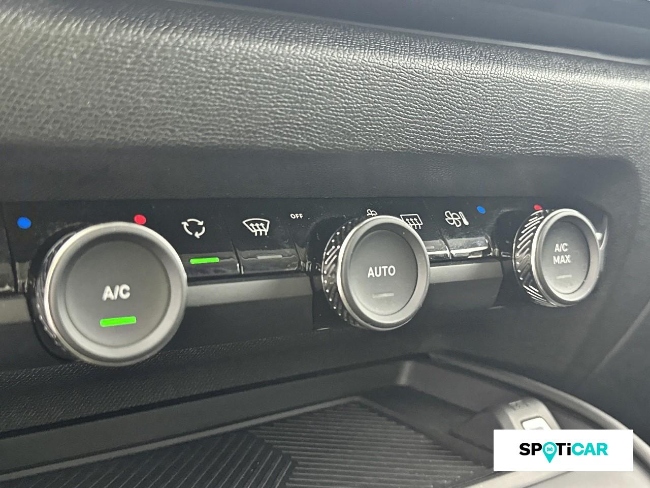 Citroën C4 moteur electrique 136ch (100 kw) shine automatique — photo 15