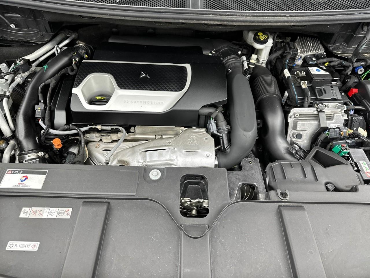 Ds Ds 7 crossback hybride rechargeable e-tense 360 eat8 4x4 la premi — photo 13
