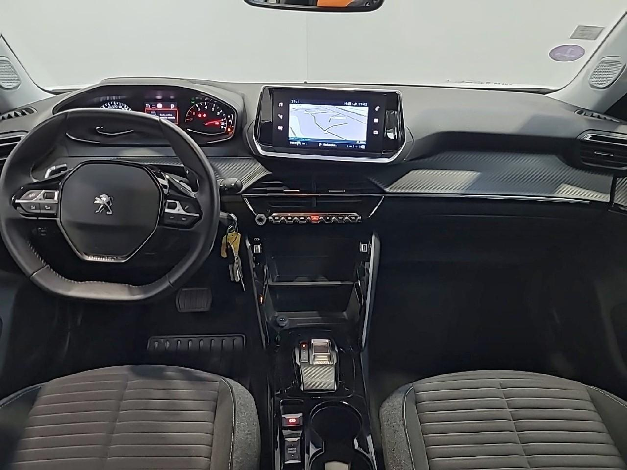 Peugeot 2008 puretech 130 s&s eat8 style — photo 12
