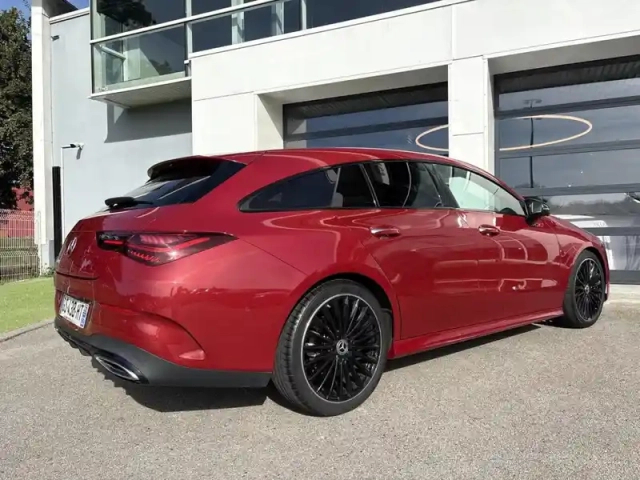 Mercedes Cla shooting brake 200 d 150ch amg line 8g-dct — photo 2