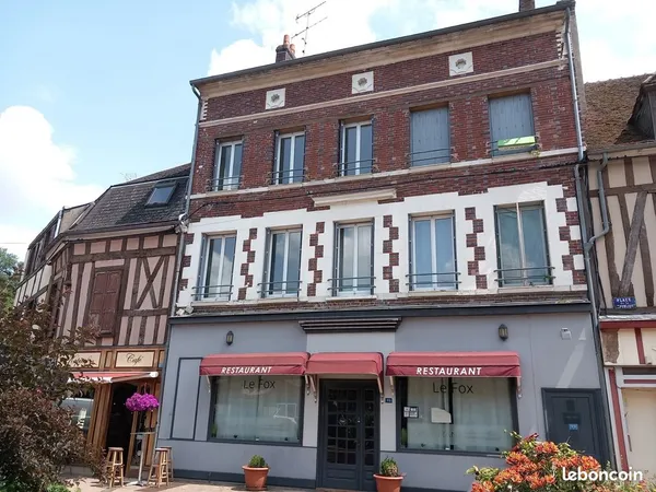 Studio 1 pièce 28 m²