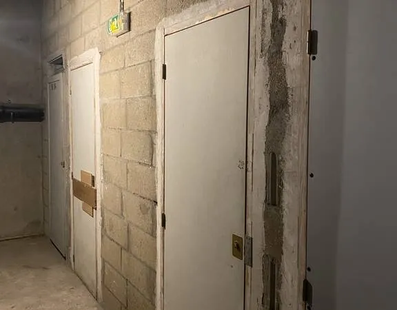 Parking/Garage/Box