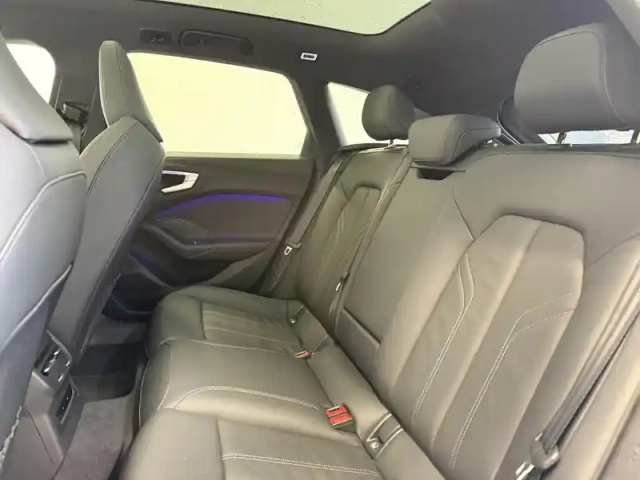 Audi A5 avant e-hybrid 367 ch s tronic 7 quattro — photo 26