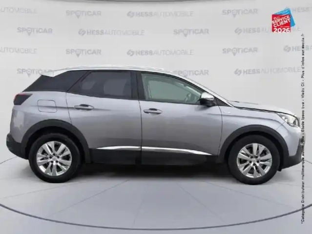 Peugeot 3008 1.2 puretech 130ch s&amp;s style — photo 4