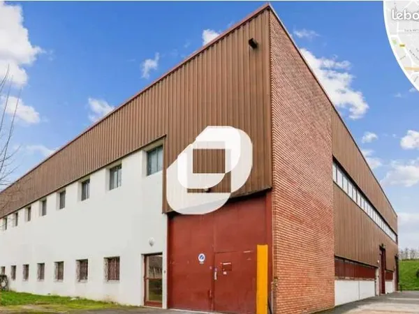 Local d'activité 281 m²