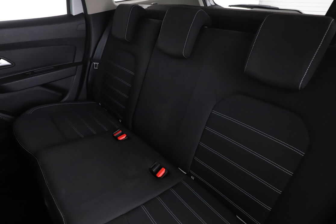 Dacia Duster 1.5 dCi Prestige 4x2 EDC — photo 13