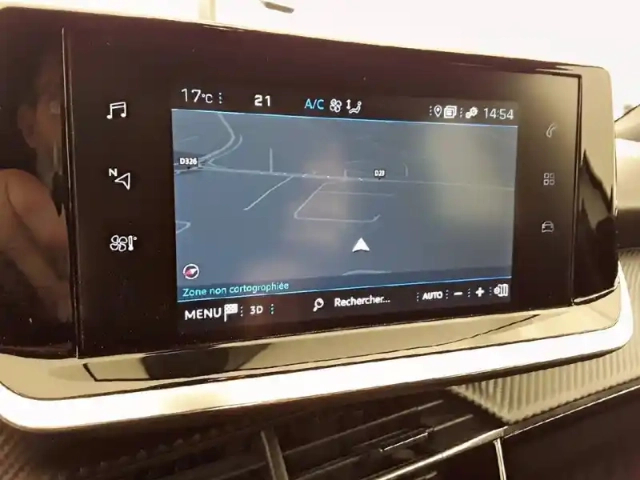 Peugeot 2008 puretech 130 s&amp;s eat8 — photo 63