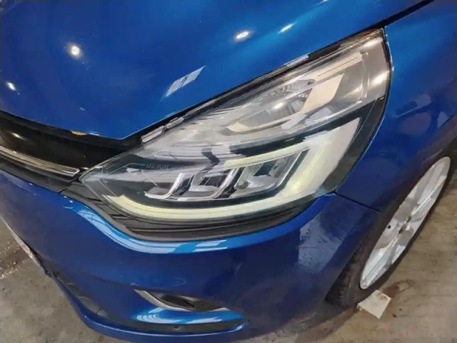 Renault Clio tce 120 energy edc intens — photo 14