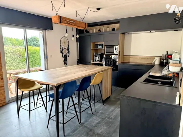 Maison 6 pièces 150 m²