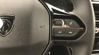 Peugeot 2008 1.2 Hybrid 145ch GT e-DCS6 — photo 25